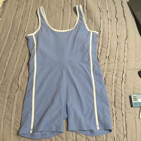 Wilo Workout romper - Picture 1 of 5